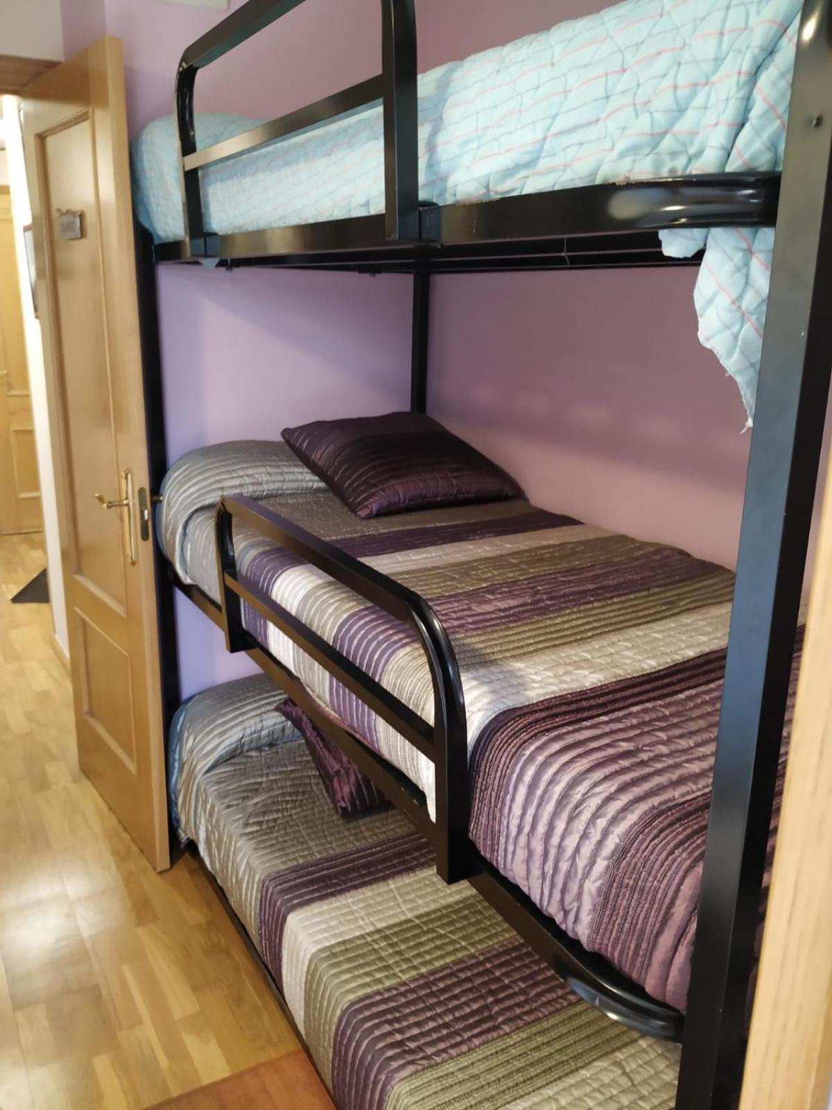 Apartamento En Escarrilla, ซาเยนต์ เด กาเยโก ภายนอก รูปภาพ