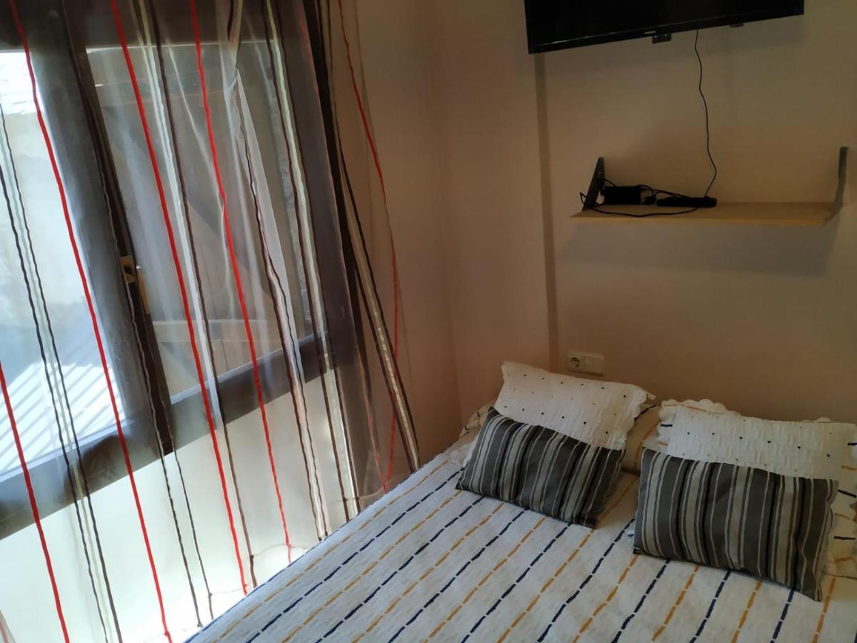 Apartamento En Escarrilla, ซาเยนต์ เด กาเยโก ภายนอก รูปภาพ